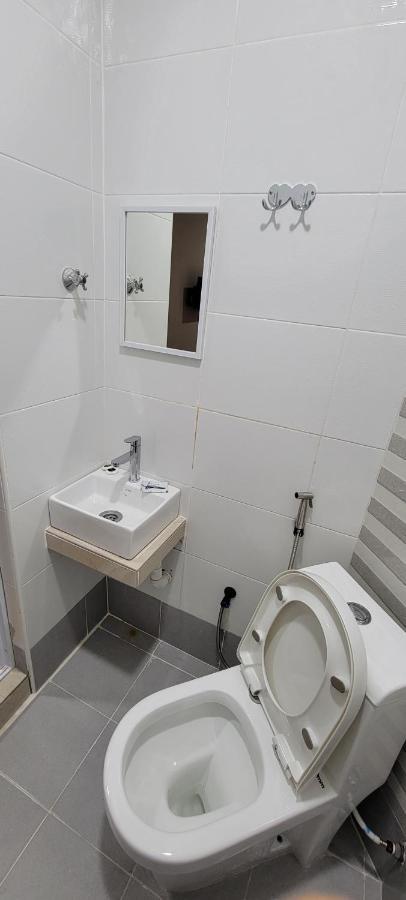 Hotel Shafura 3 Chukai Luaran gambar