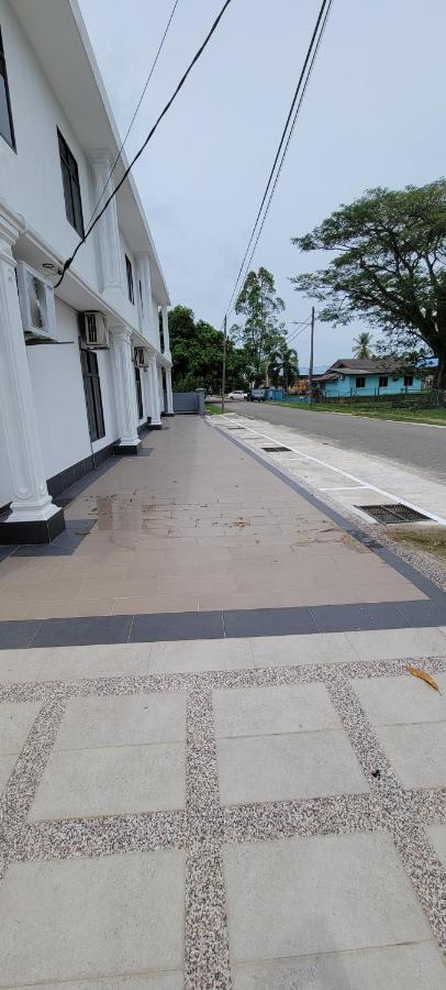 Hotel Shafura 3 Chukai Luaran gambar